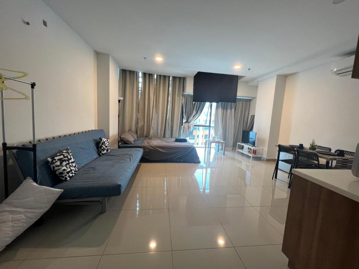Studio Units At Pacific Tower Near Jaya One By Comfyasia Petaling Jaya Exterior foto